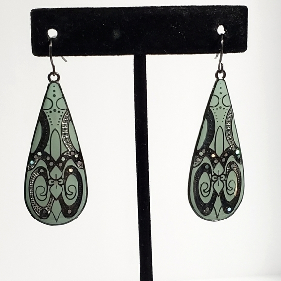 Natasha teardrop dangle metal resin overlay silver glitter sparkle earrings - Picture 1 of 4